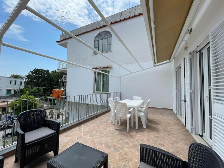 Casa In Centro Ischia Porto Forever Four Exterior photo